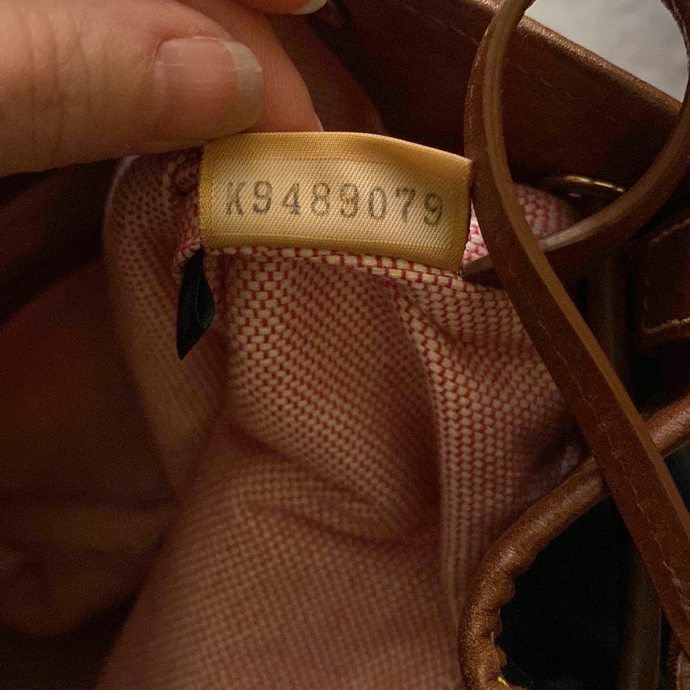 Vintage authentic Dooney and Bourke black canvas and leather drawstring … - Picture 10 of 11